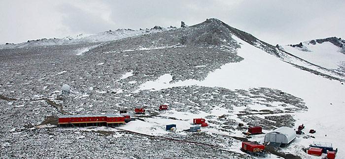 Troll-Station-Pano